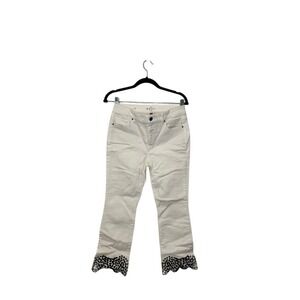 White House Black Market Boot Crop Jeans‎ White Eyelet Hem Womens Size 4